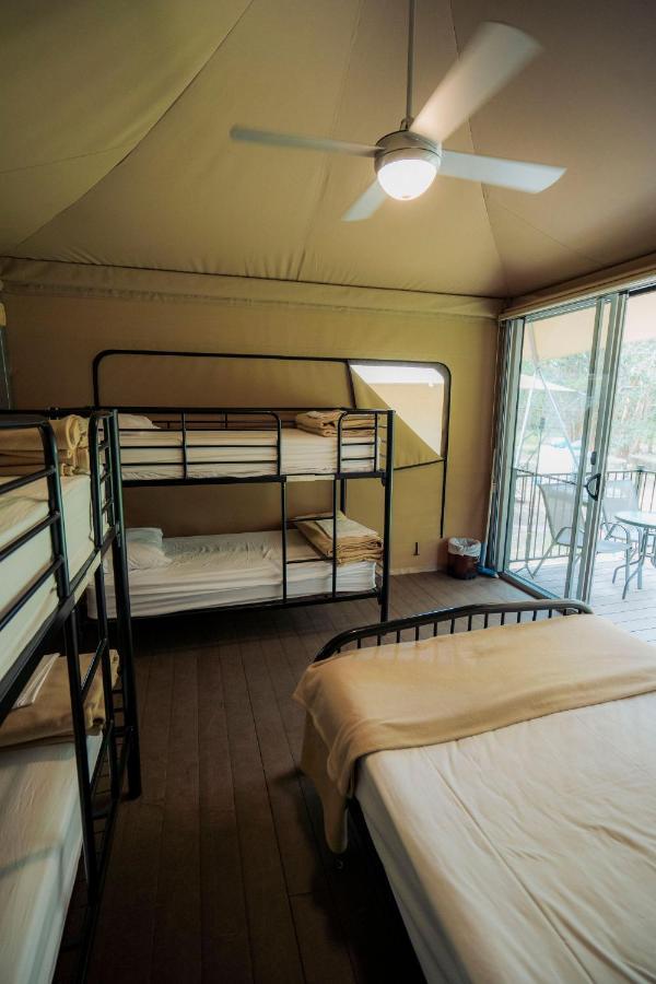Отель Habitat Noosa Cootharaba Экстерьер фото